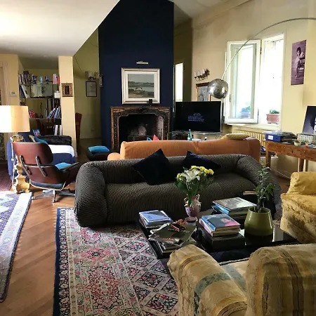 Aausgud Bed & Breakfast